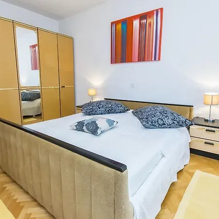 Zorka Apartment *